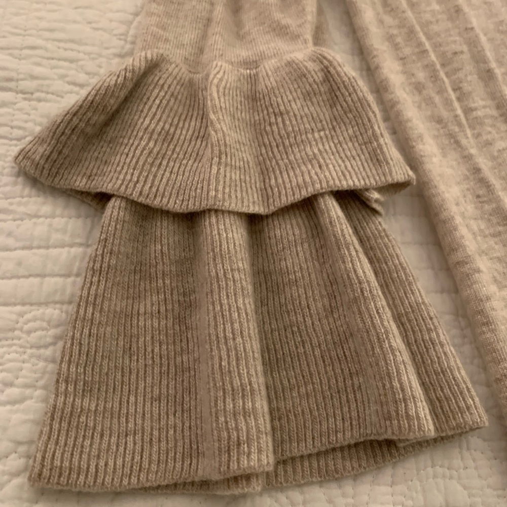 *SOLD* Beige Cardigan - Picture 3 of 3